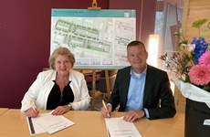 Afbeelding 2 van QuaWonen en gemeente tekenen overeenkomst Nieuwbouw Koningin Julianastraat in Krimpen aan de Lek